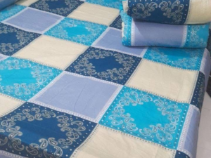 সফট ফেব্রিক ৫ পিস ফ্লোরাল কমফোর্টার – কিং সাইজ