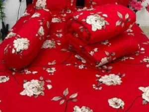 সফট ফেব্রিক ৫ পিস ফ্লোরাল কমফোর্টার – কিং সাইজ